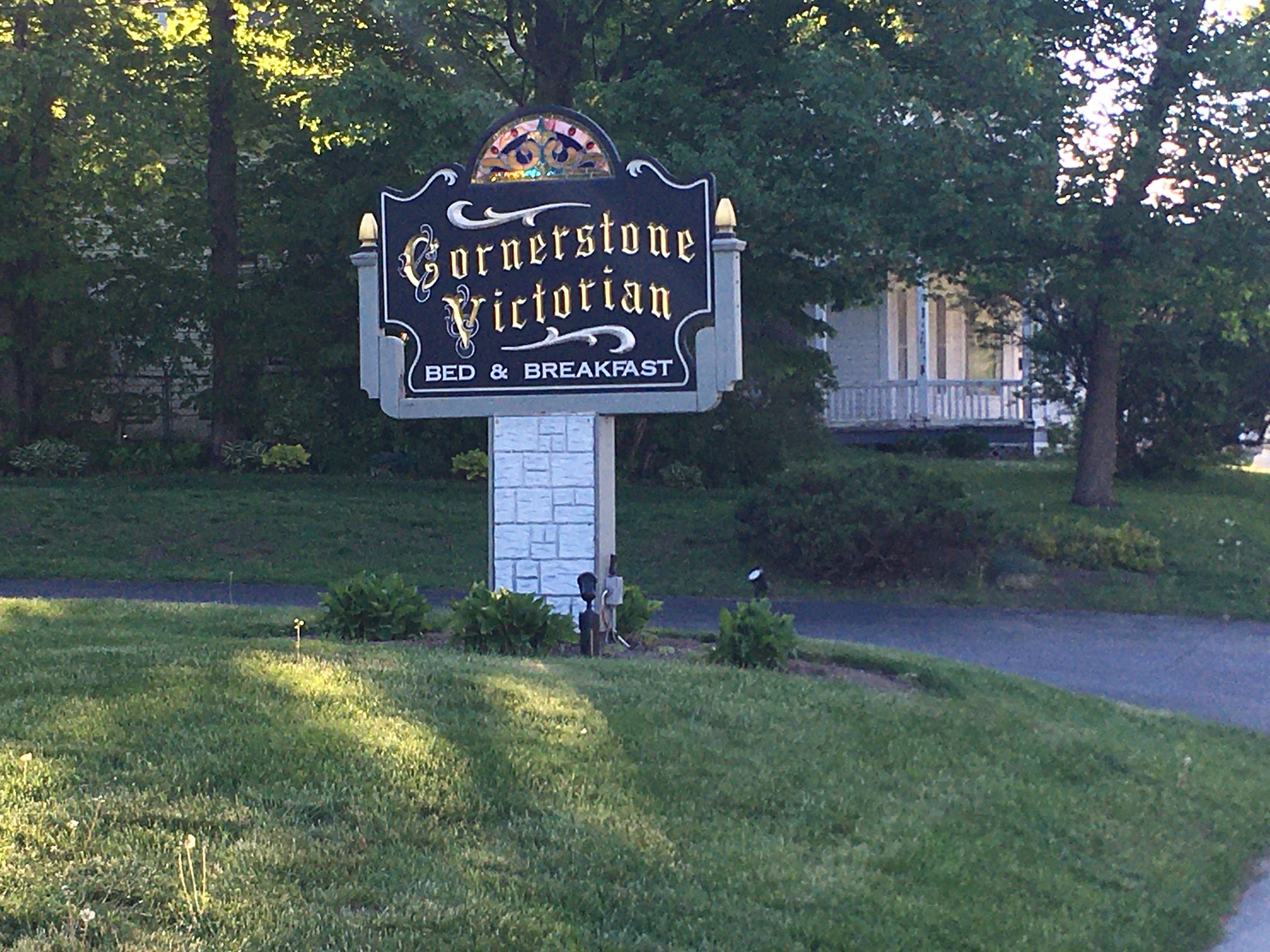 Cornerstone Victorian Bed & Breakfast-浴室