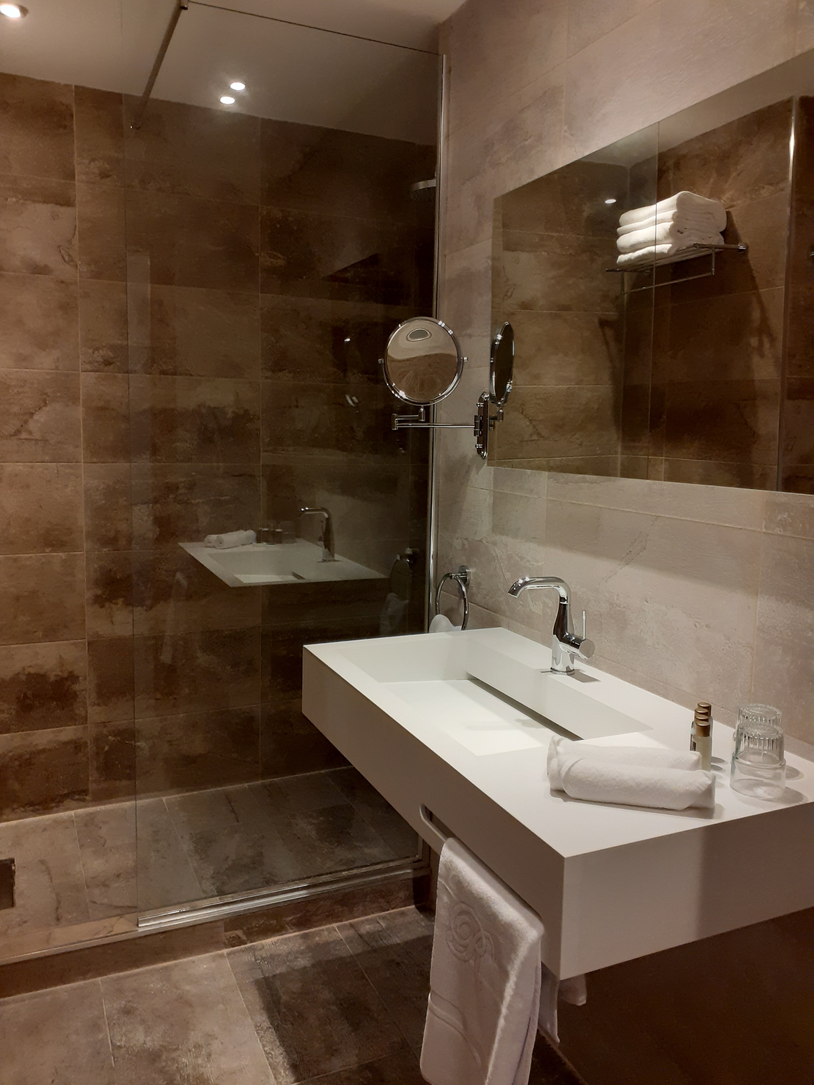 Rodina Hotel Spa & Conferences-portrait