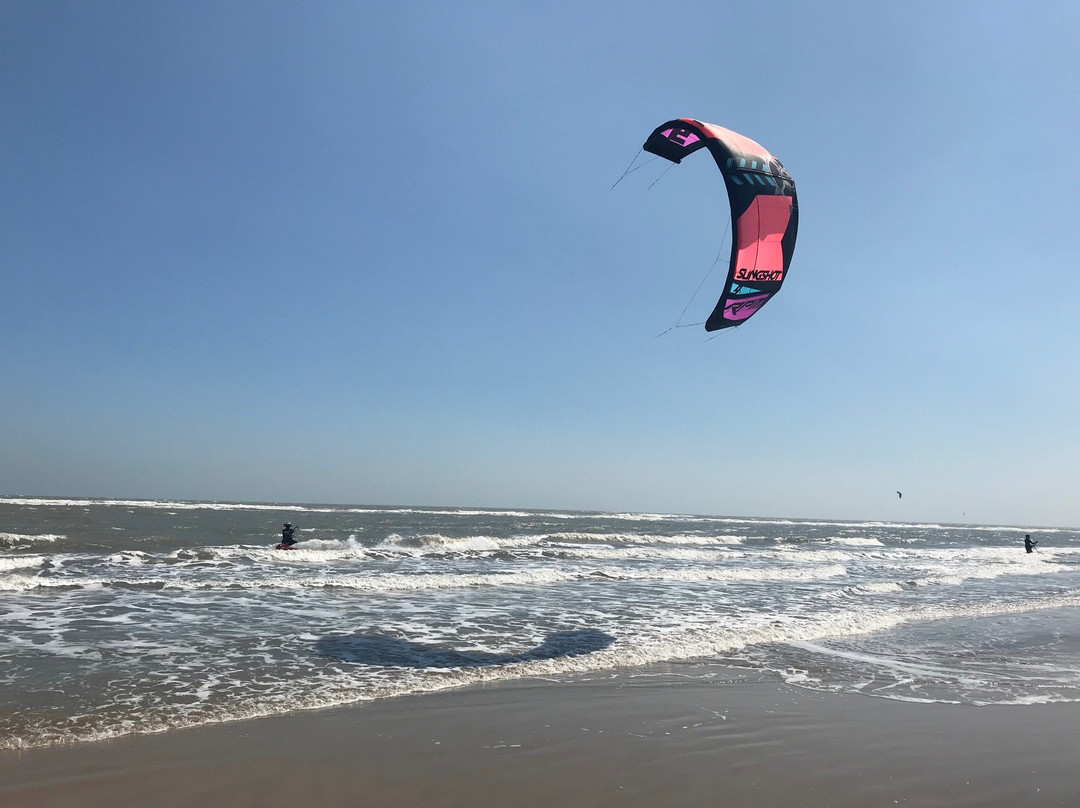 Kitesurfing Lessons Vietnam景点图片