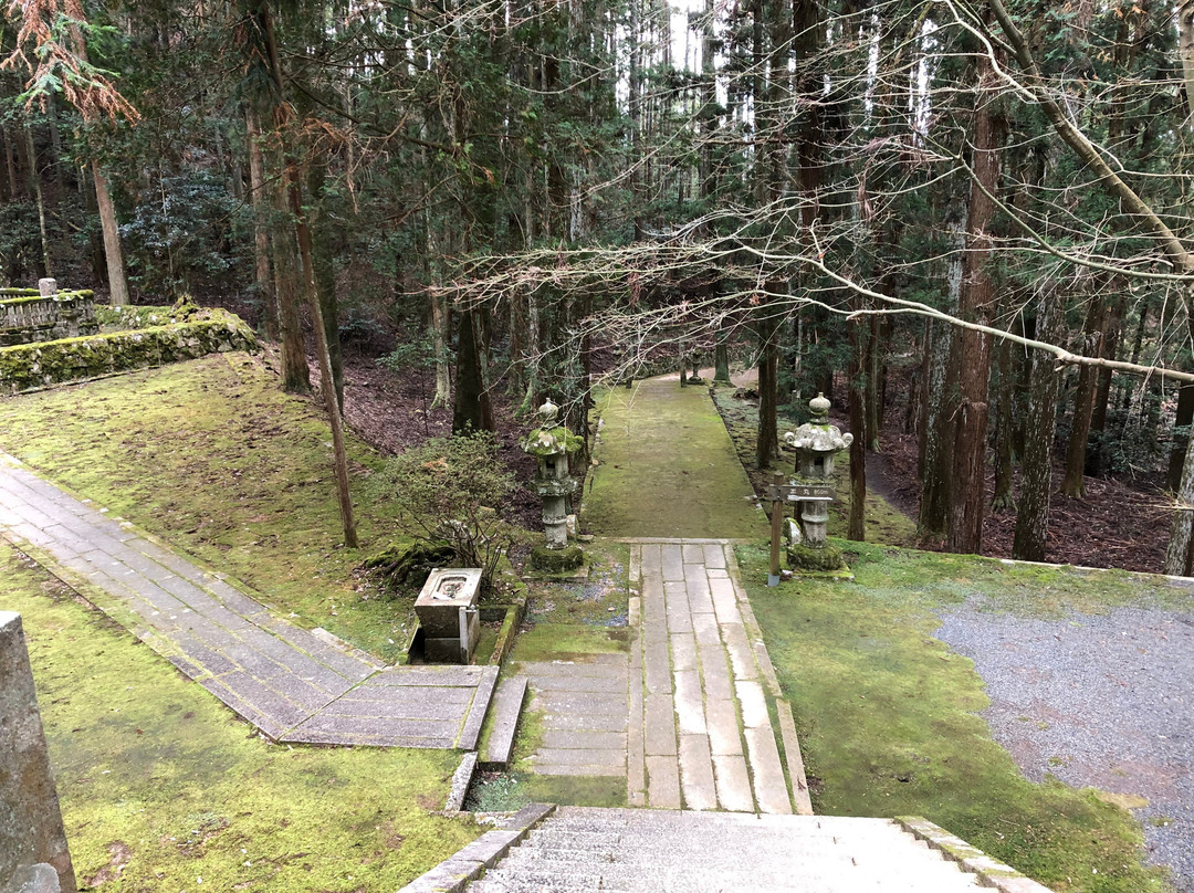 Grave of Mori Motonari景点图片