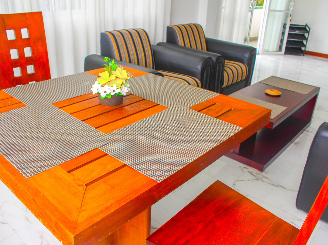 Kandyan Village主图