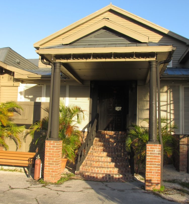 Rod and Gun Club主图