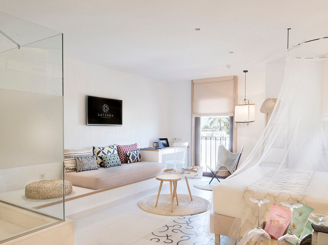 Gatzara Suites Santa Gertrudis主图