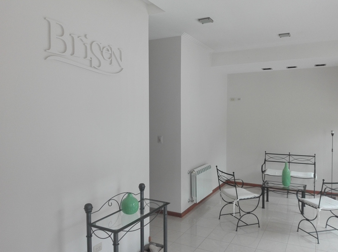 Brisen Hotel & Suites主图