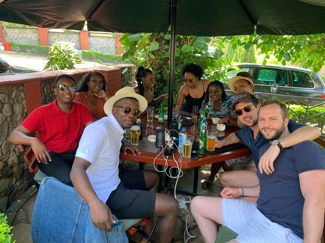 Pinecone Hotel主图