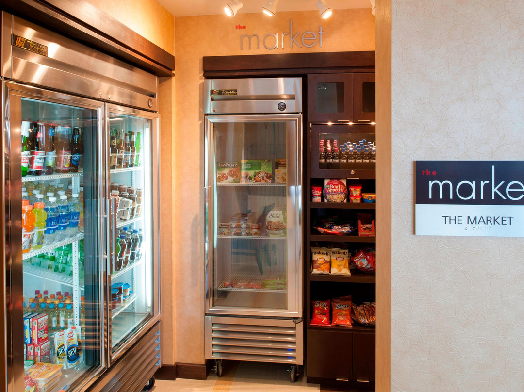 Residence Inn by Marriott Grand Rapids Airport主图