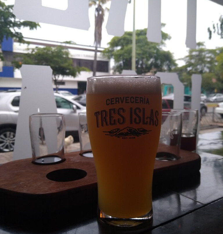 Cerveceria Tres Islas-马萨特兰必去景点
