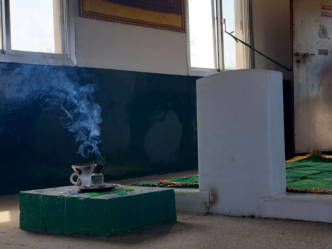 纳比耶亚布墓-null必去景点