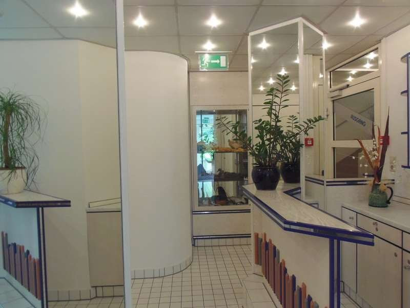 罗伊特林根弗斯滕霍夫酒店主图