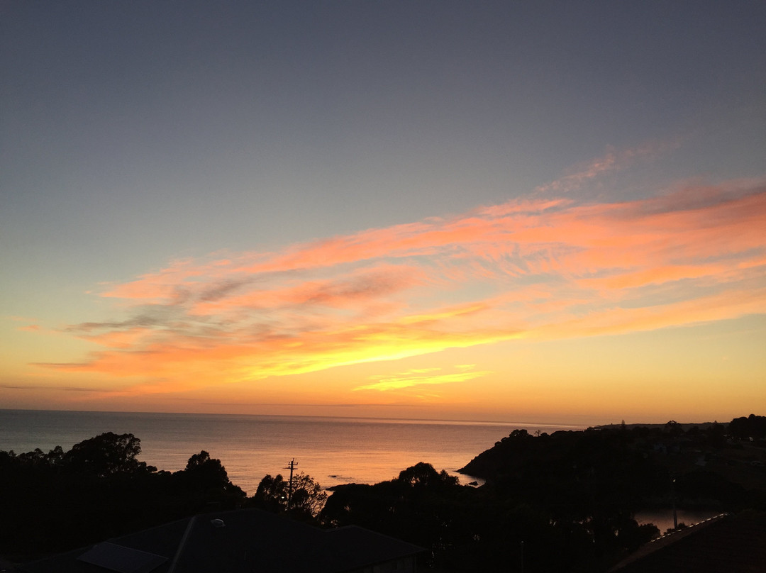 Heritage House Motel & Units