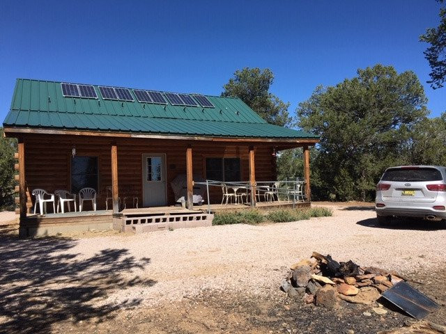 Wild Spirit Wolf Sanctuary-Ramah必去景点