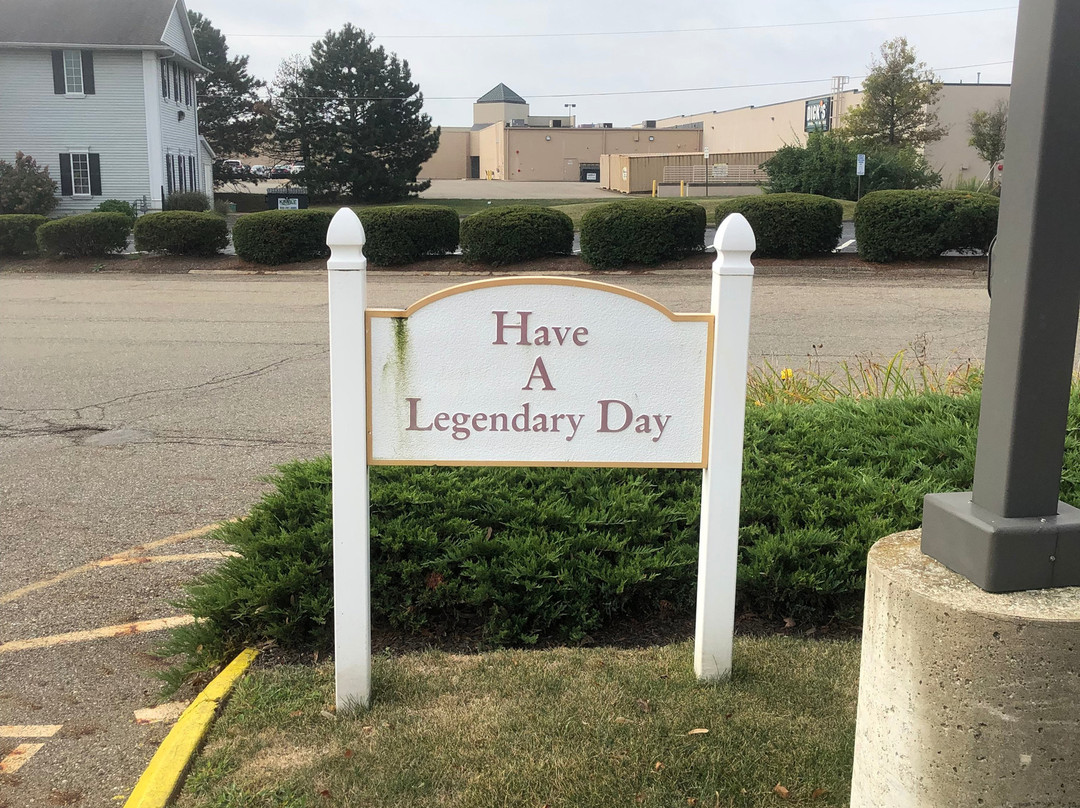 坎顿万怡酒店主图