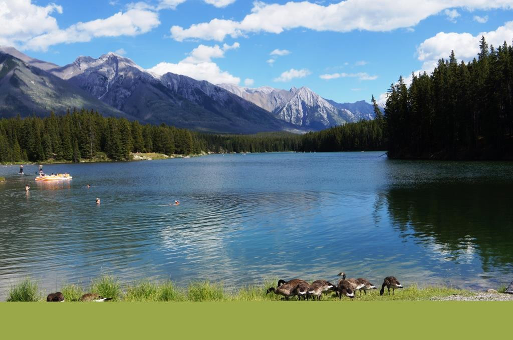 Bighorn No. 8旅游景点-Minnewanka Loop / Lake Johnson