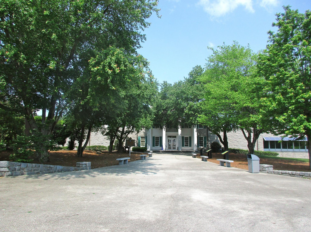 Confederate Hall Historical & Environmental Education Center景点图片