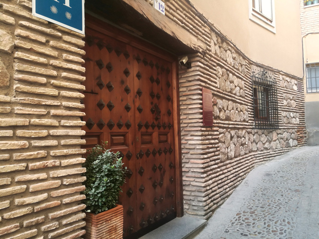 阿尔穆尼亚德善秘古尔酒店主图