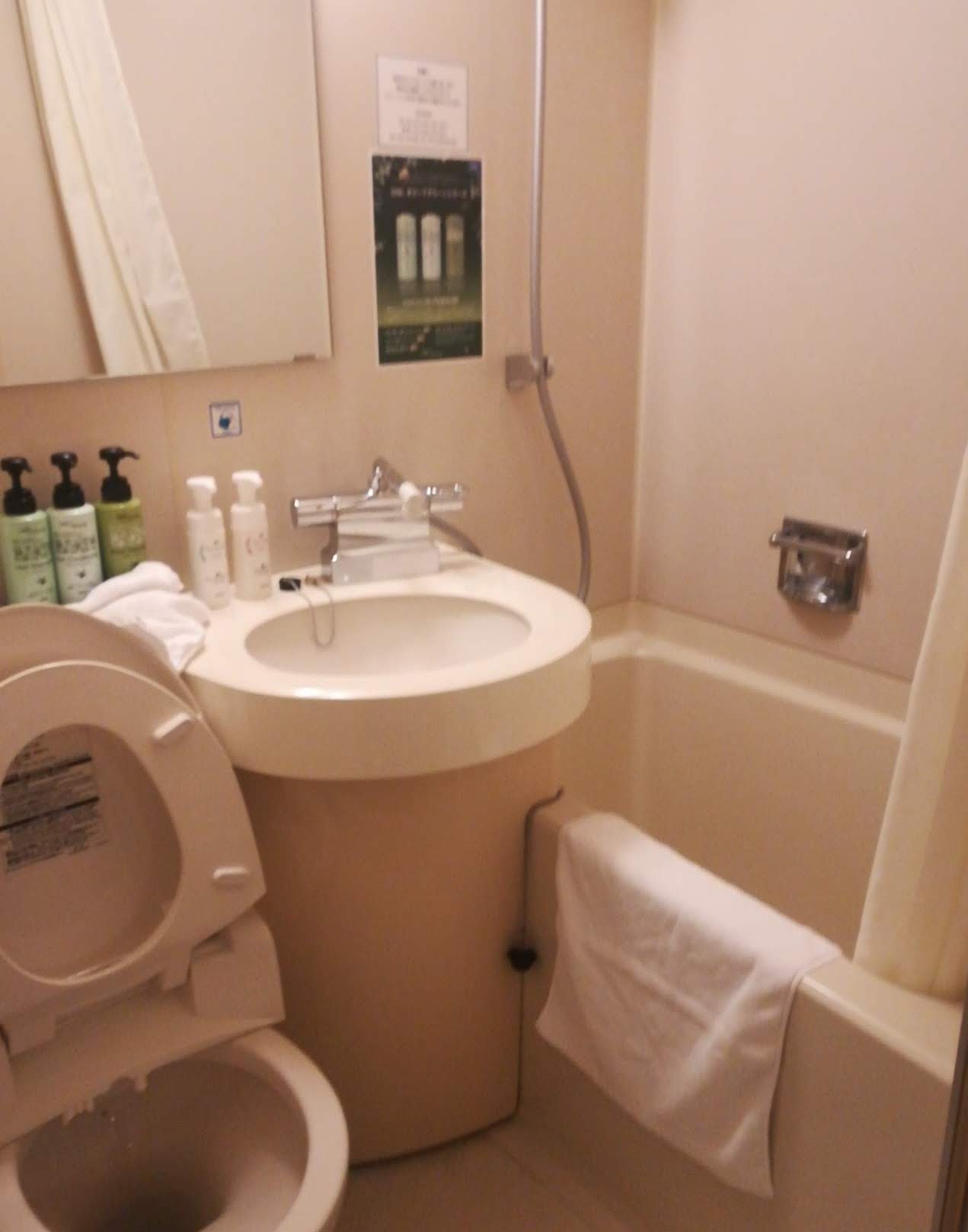 巢鸭微笑酒店-浴室