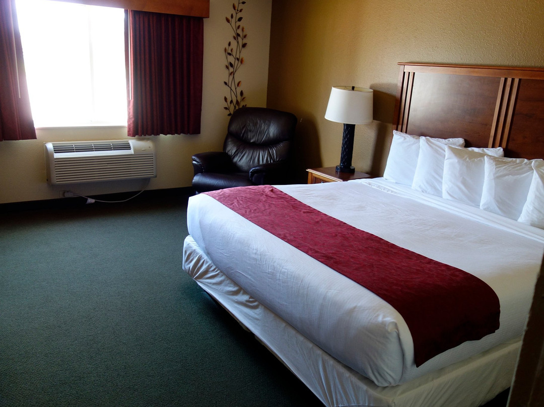 AmericInn by Wyndham McAlester主图