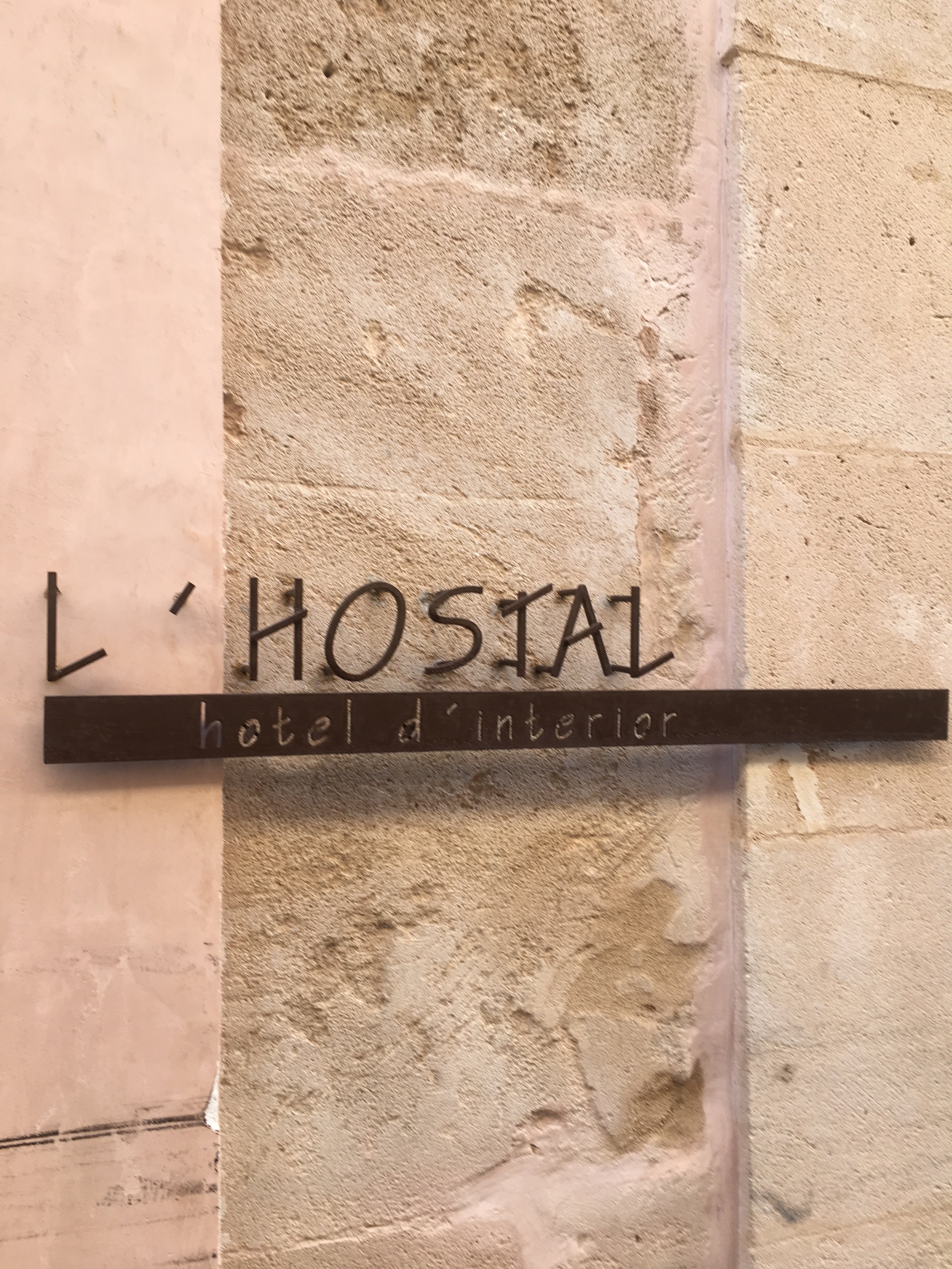 L’Hostal-官方