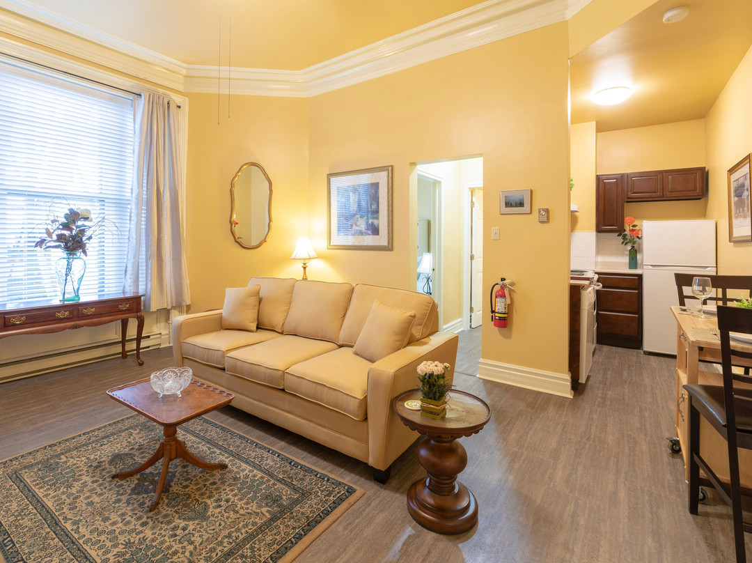 Chipman Hill Suites - 145 Germain St
