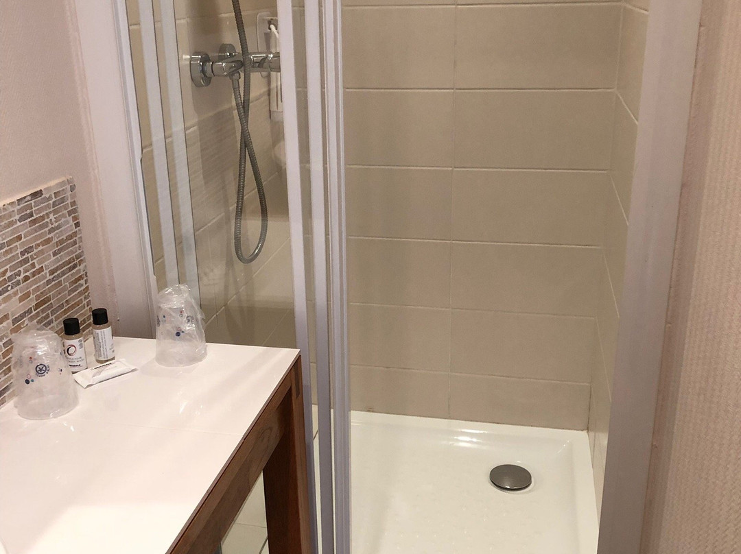 Brit Hotel Cléria Lorient Centre主图