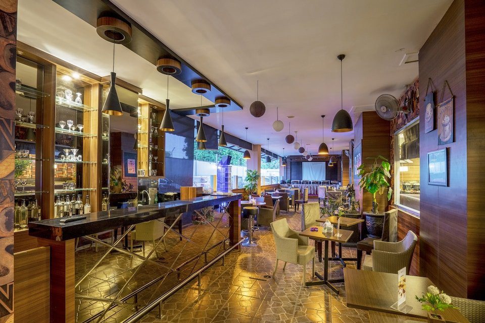 Hotel Grand Kartika主图