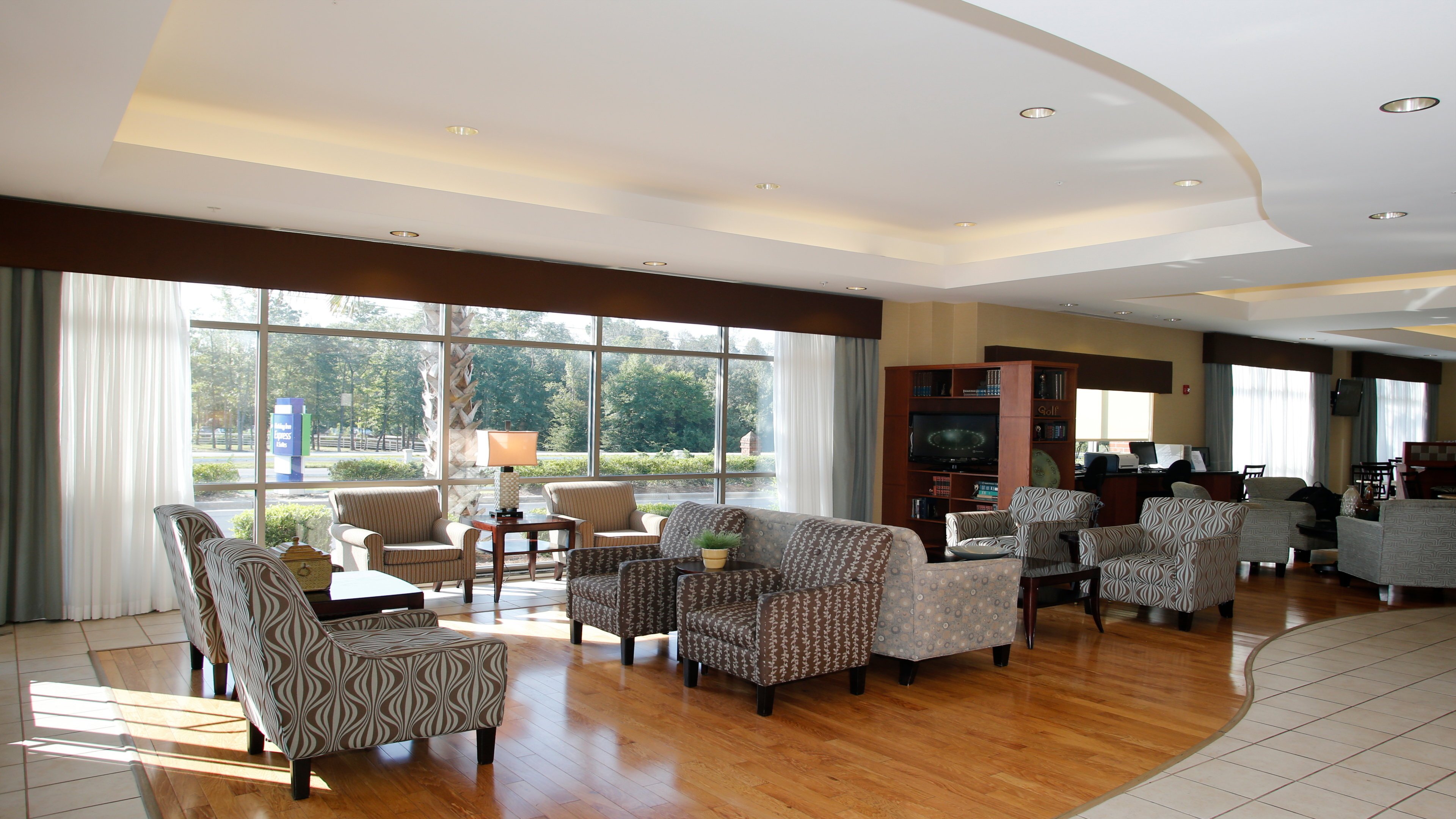 Holiday Inn Express Leland - Wilmington Area By IHG-官方