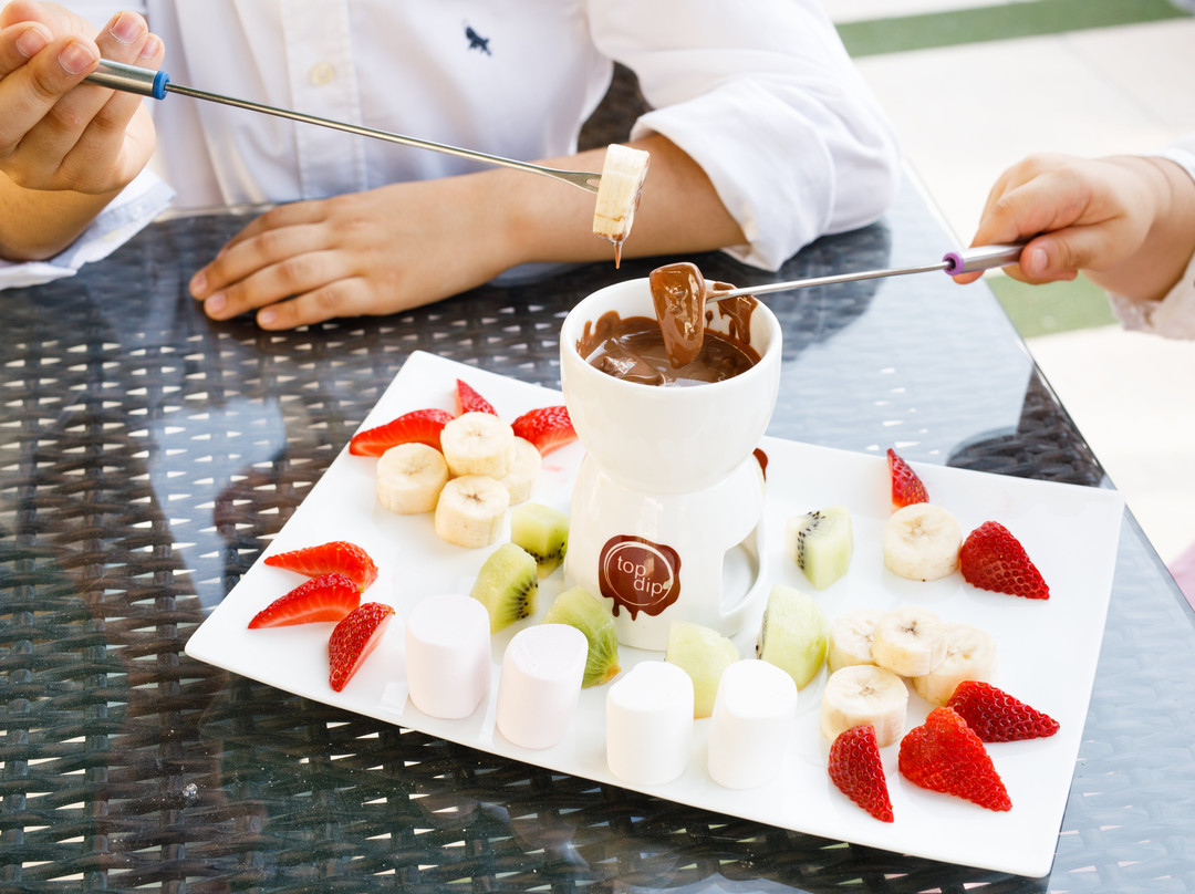 El Mercado Janabiya-Saar必去景点