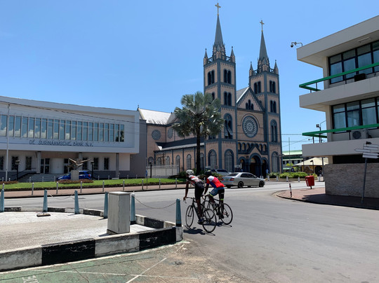 Travel Point Suriname-帕拉马里博必去景点