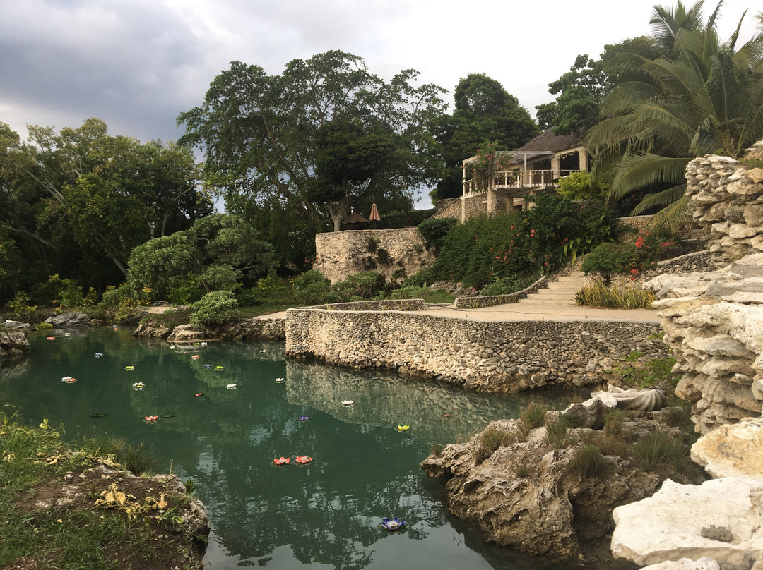 Tanna Evergreen Resort & Tours主图