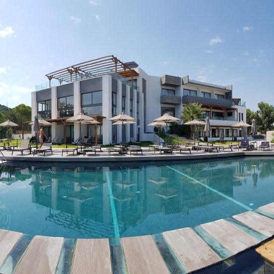 Atalanti Boutique Hotel主图