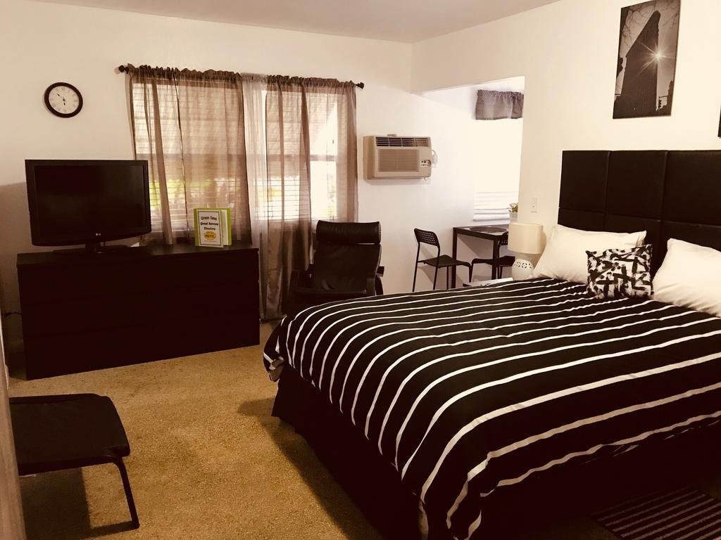 Green Seas Motel主图