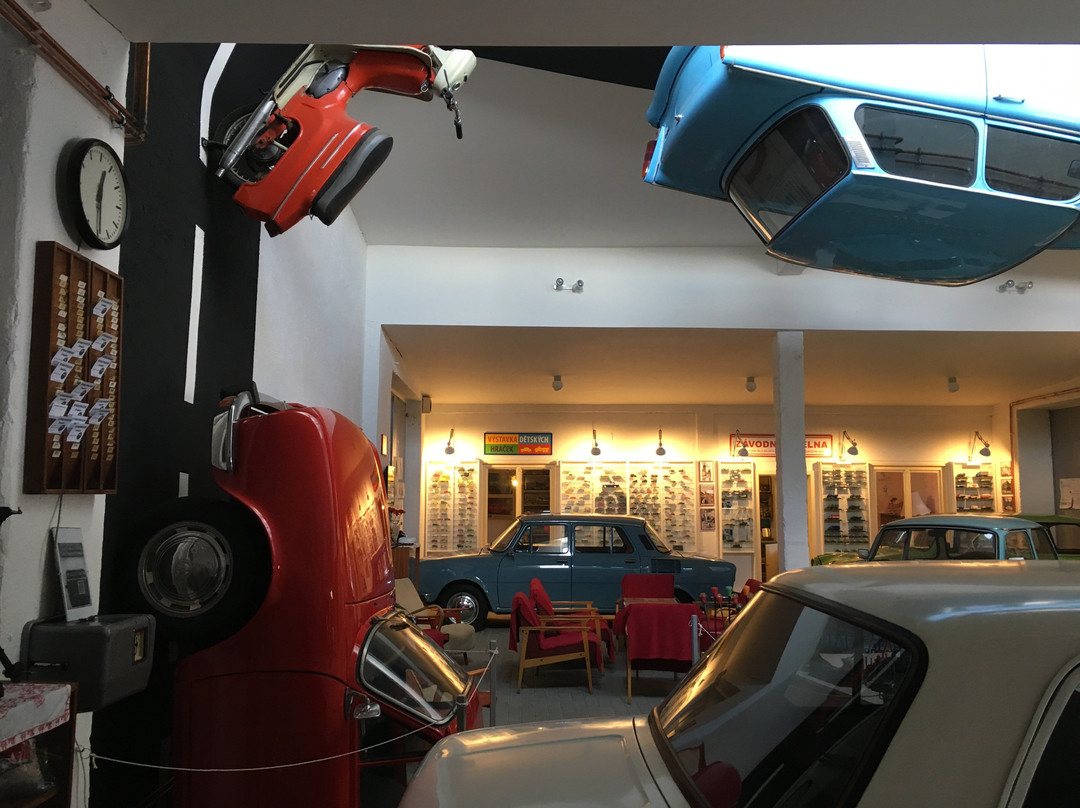 Retroautomuzeum景点图片