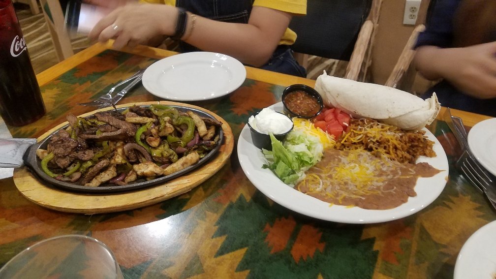 Holiday Inn Canyon De Chelly, an IHG hotel-餐饮