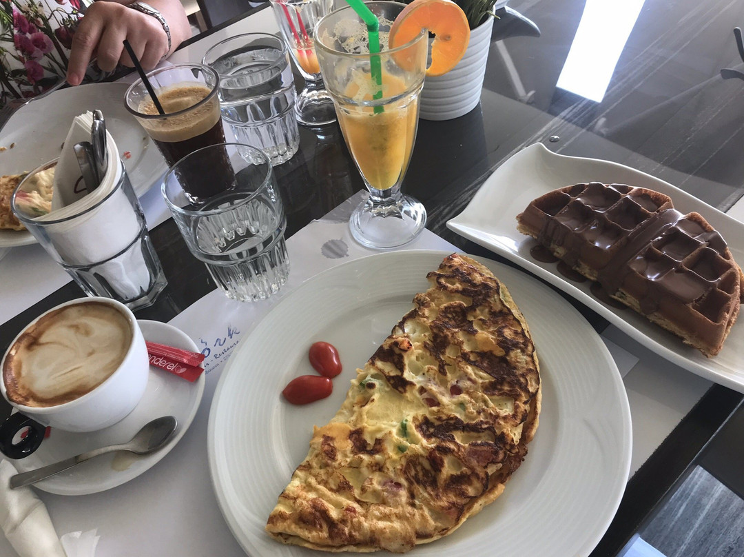 Akron Luxury Holidays主图