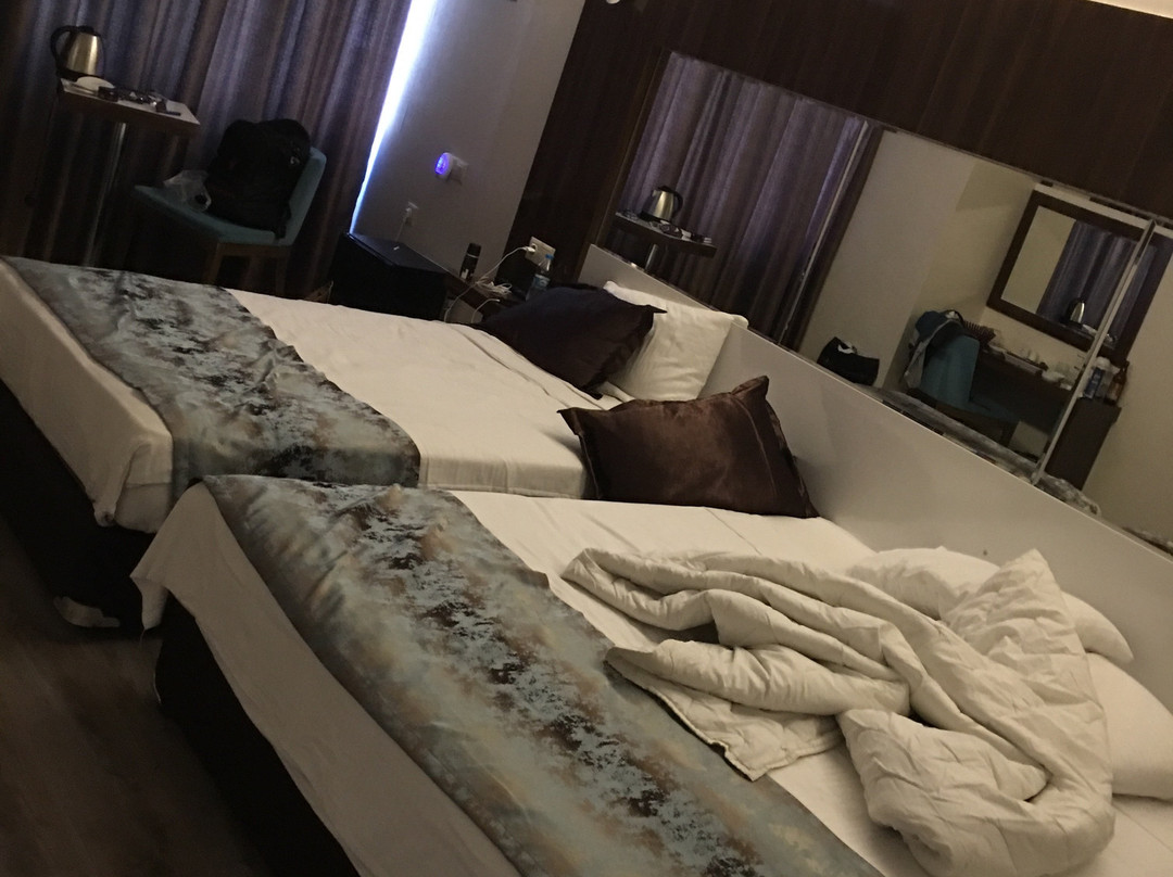 Yucell Hotel主图