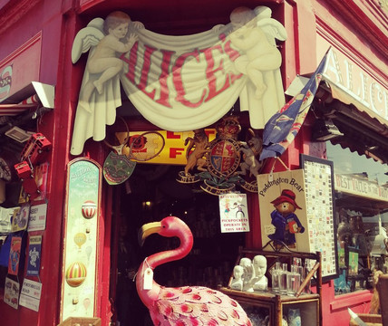 Alice's-伦敦必去景点