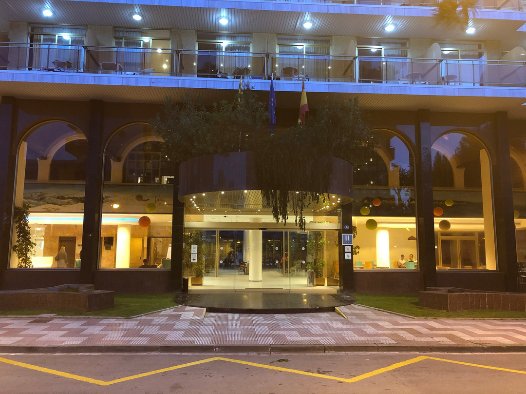 Hotel Blaumar主图