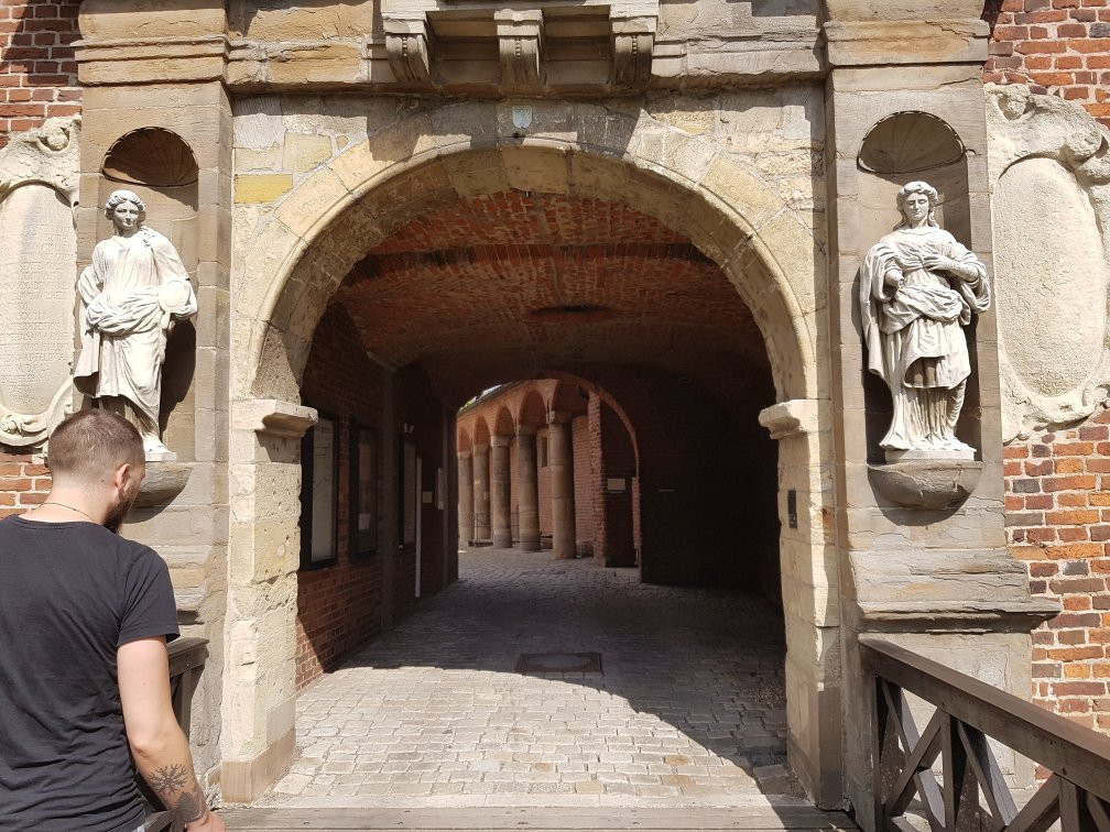 Schloss Herten-黑尔滕必去景点