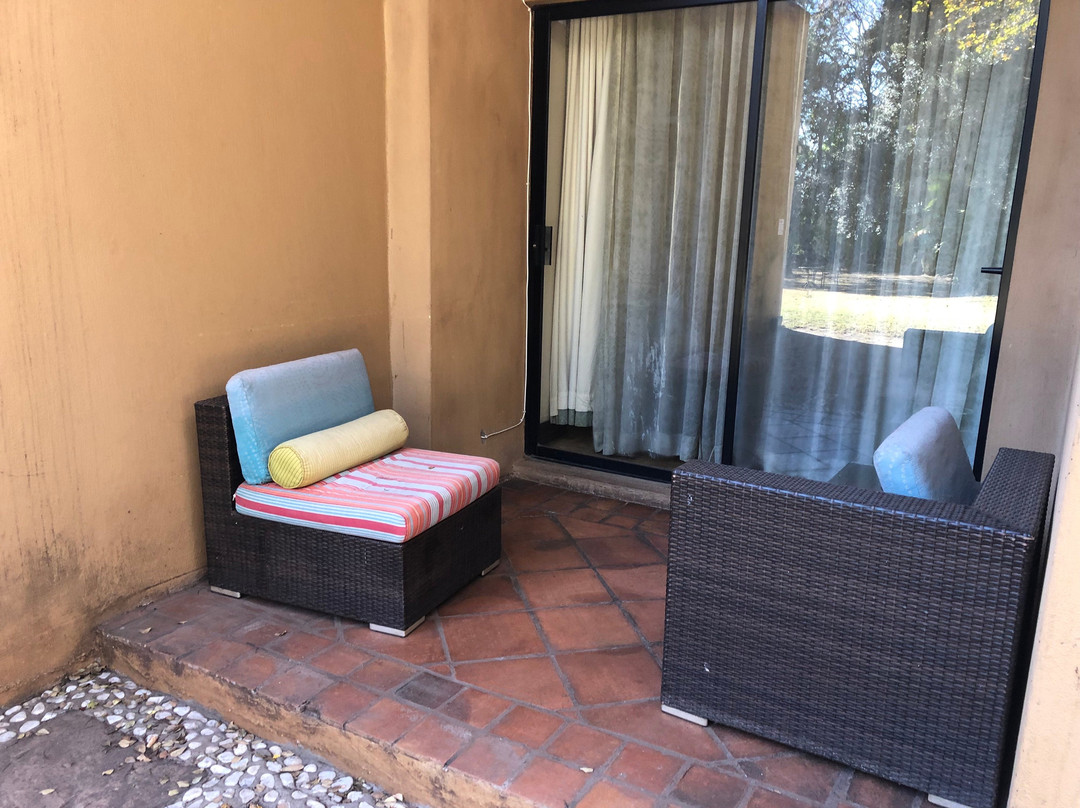 Lombardy Boutique Hotel & Conference Venue主图