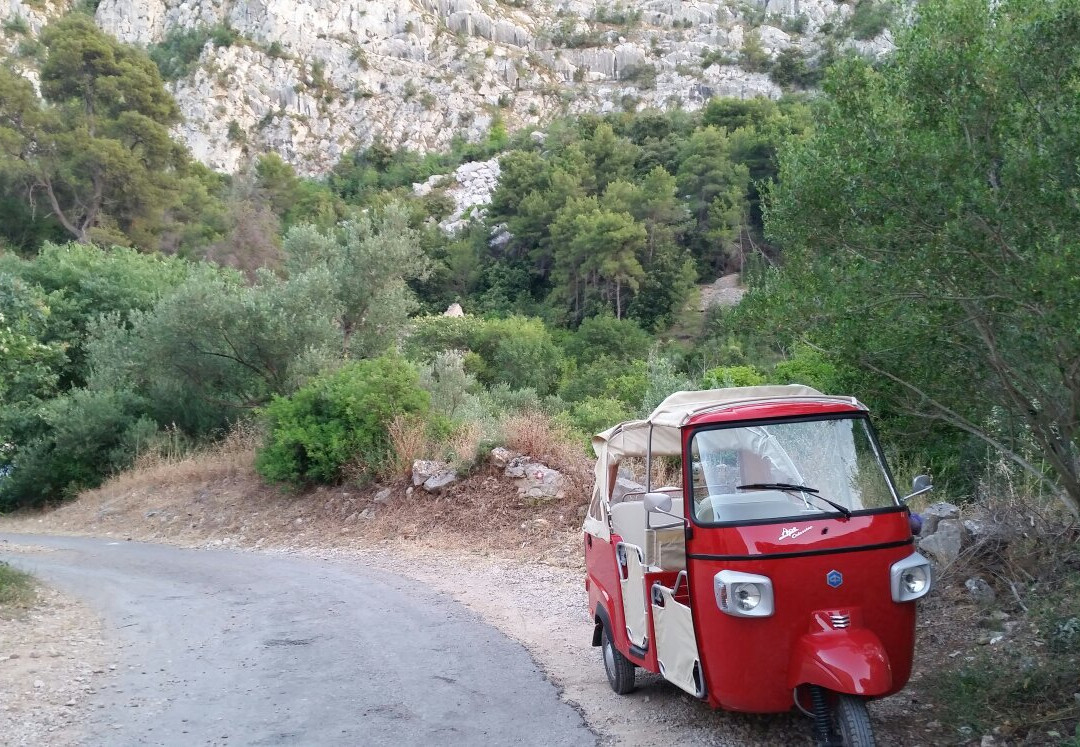 Hvar4You Travel Agency景点图片
