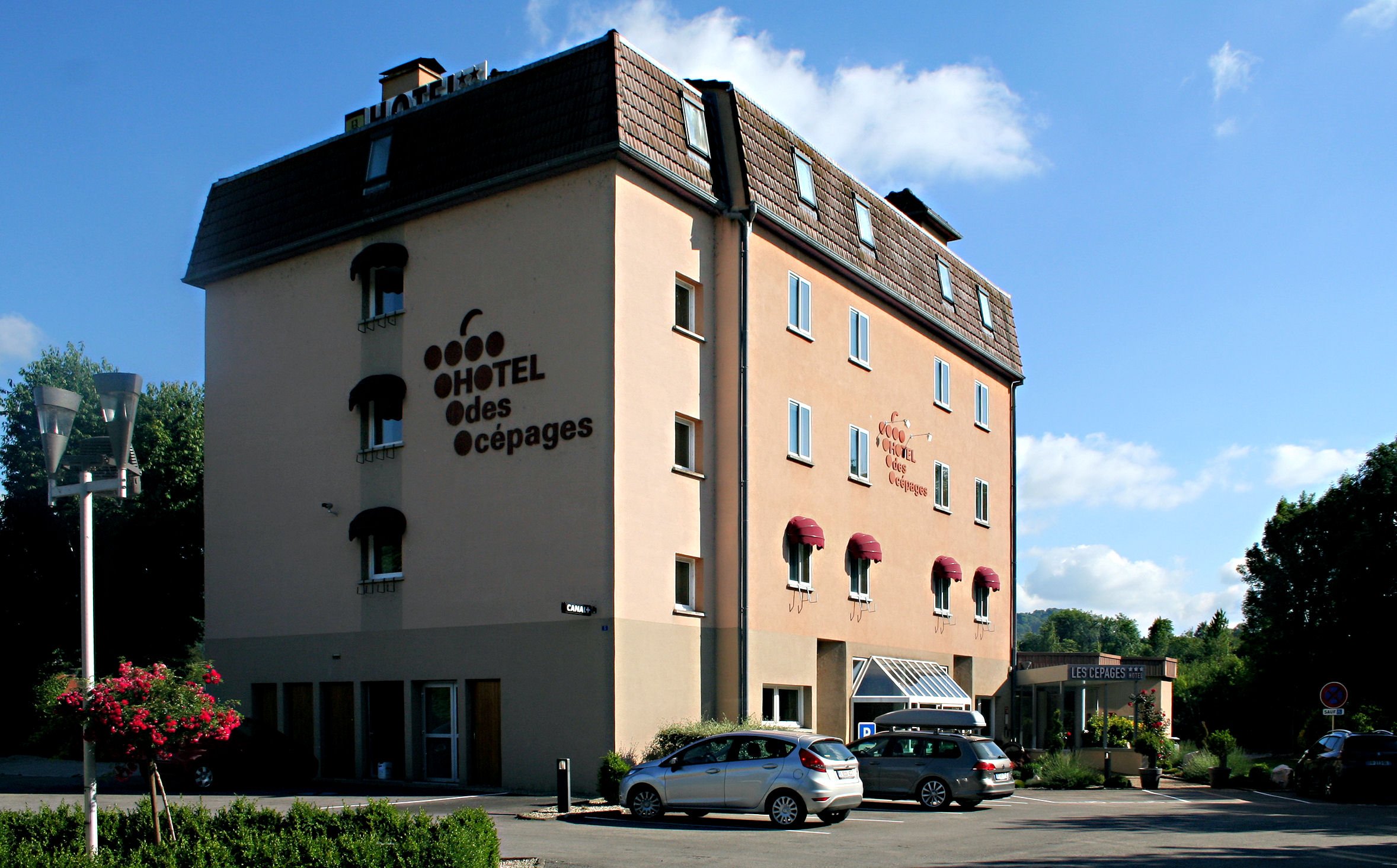 Logis Hôtel des Cépages-浴室