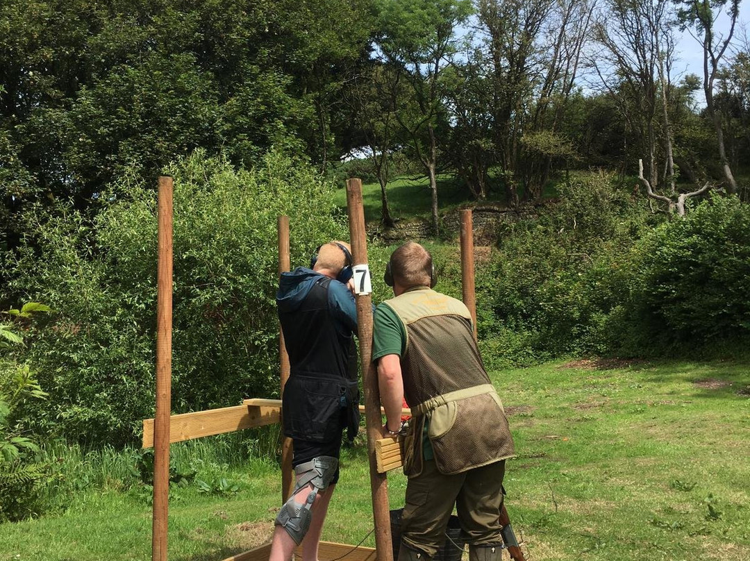 North Devon Shooting Ground-伊尔弗勒科姆必去景点