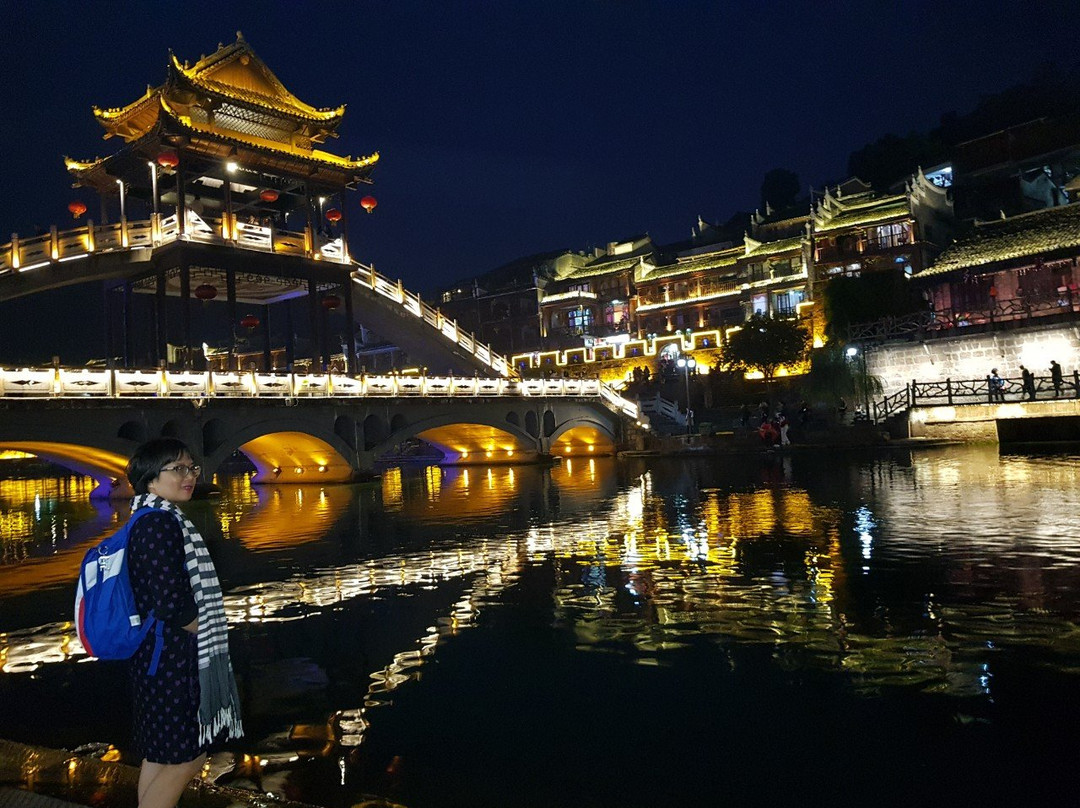 凤凰美食街-芜湖必去景点