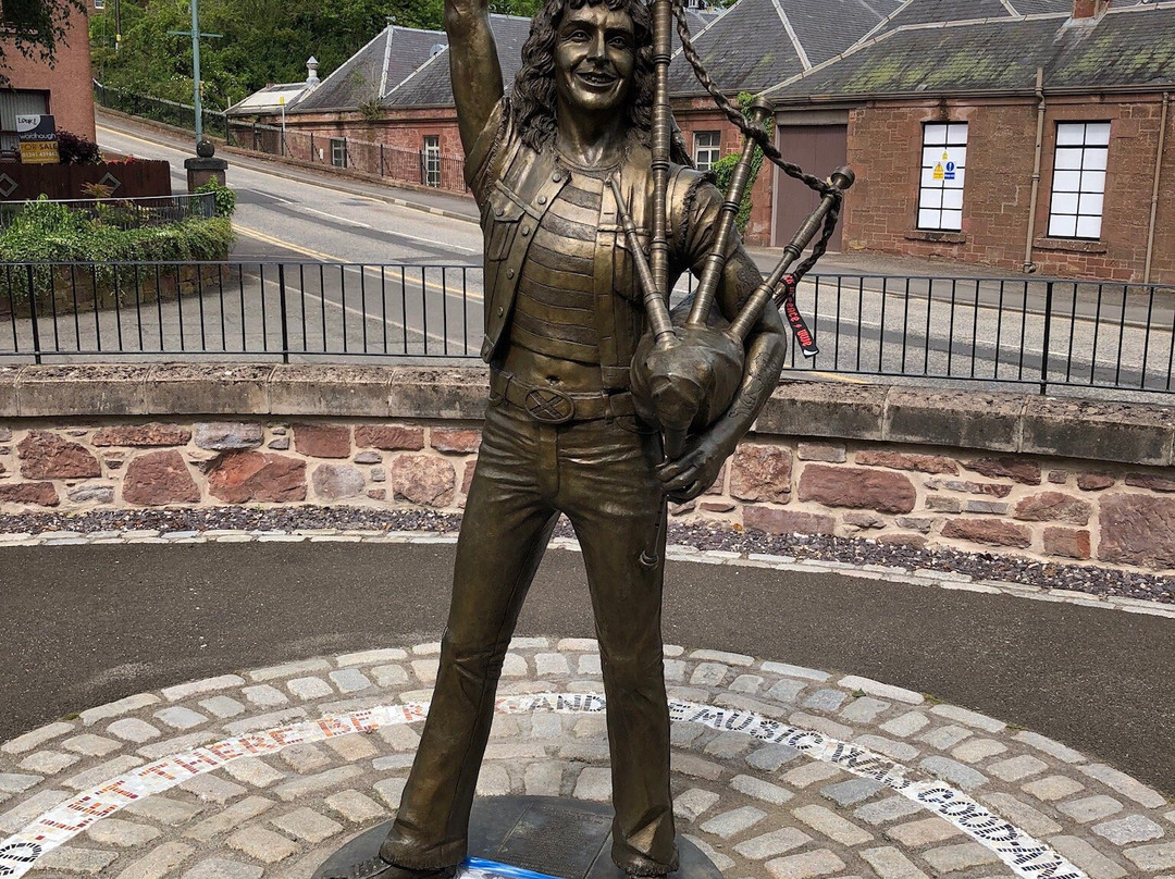 Bon Scott Statue-Kirriemuir必去景点