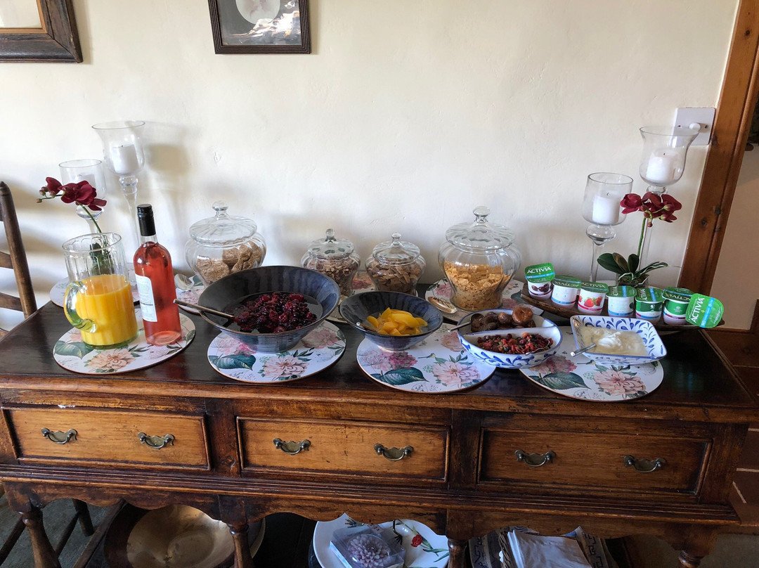 Bulltown Farmhouse Bed and Breakfast主图