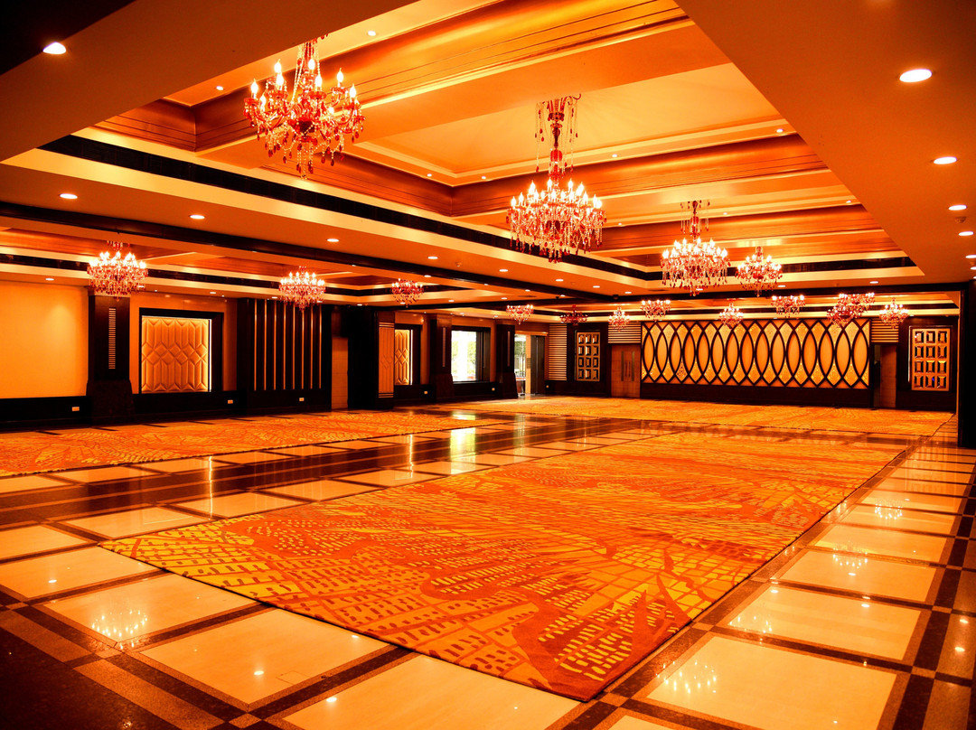 皇家克里夫酒店主图