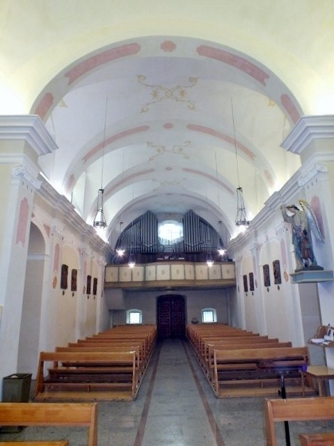 Chiesa dei Santi Pietro e Paolo-Soraga必去景点