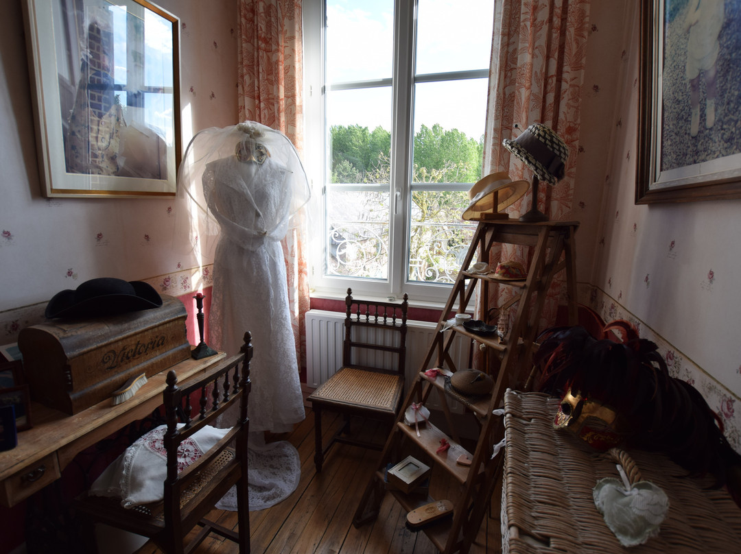 Montreuil-sur-Breche旅游攻略图片