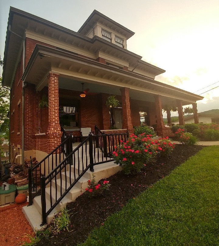 Baker's Hill Inn主图