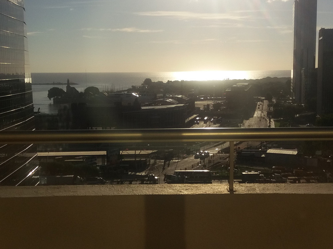 Holiday Inn Express PUERTO马德罗主图